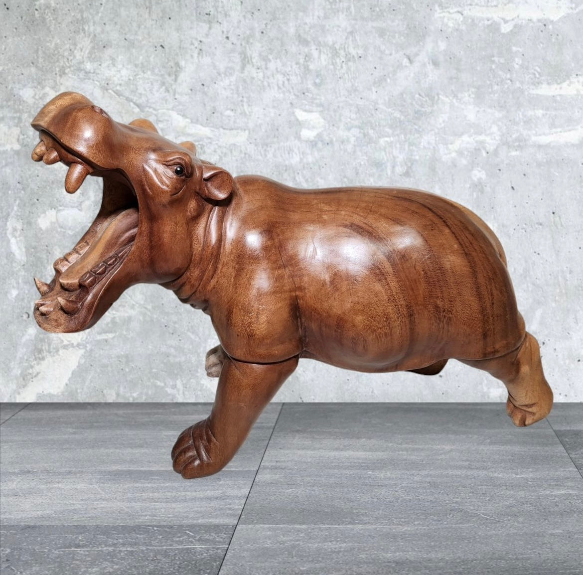 Rustic Wood Carving: Hippo Haven